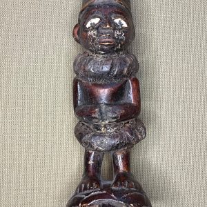 Small Congo Power Figure with Mirrored Compartment on Back - Standing on Turtle