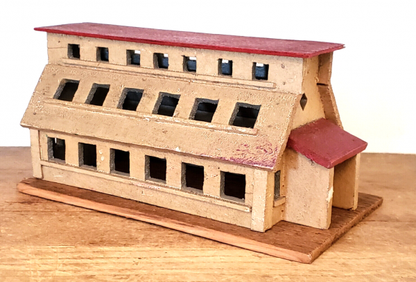 Vintage 20s-30s FOLK ART Painted Wood CHRISTMAS VILLAGE PUTZ Barn Bldg PRIM #3